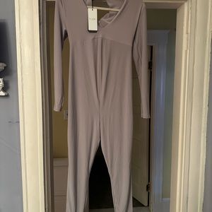 Club L London Taupe maternity V neck jumpsuit size 6 US